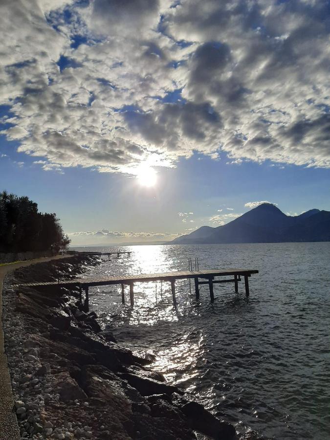 Villa Sul Lago Con Pontile Privato A Brenzone Sul Garda - Unique And Exclusive Exterior foto