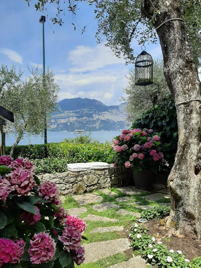 Villa Sul Lago Con Pontile Privato A Brenzone Sul Garda - Unique And Exclusive Exterior foto