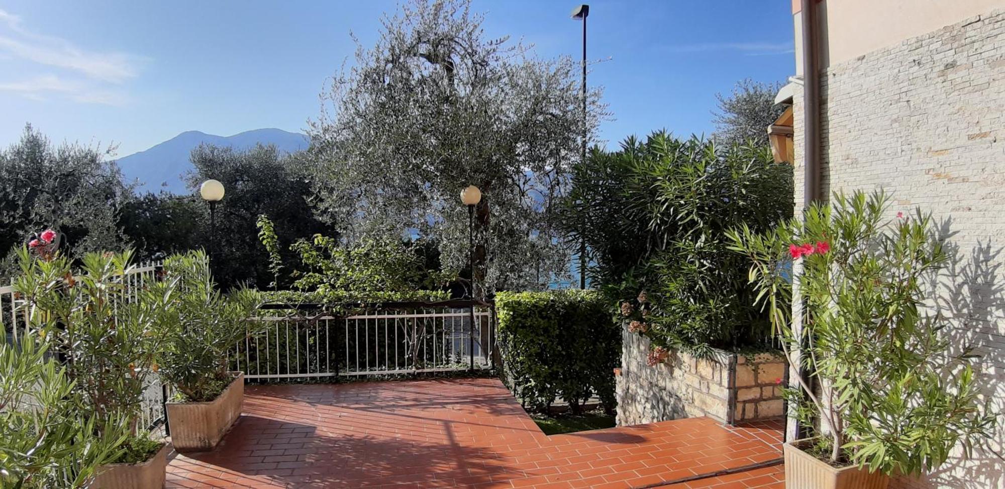 Villa Sul Lago Con Pontile Privato A Brenzone Sul Garda - Unique And Exclusive Exterior foto
