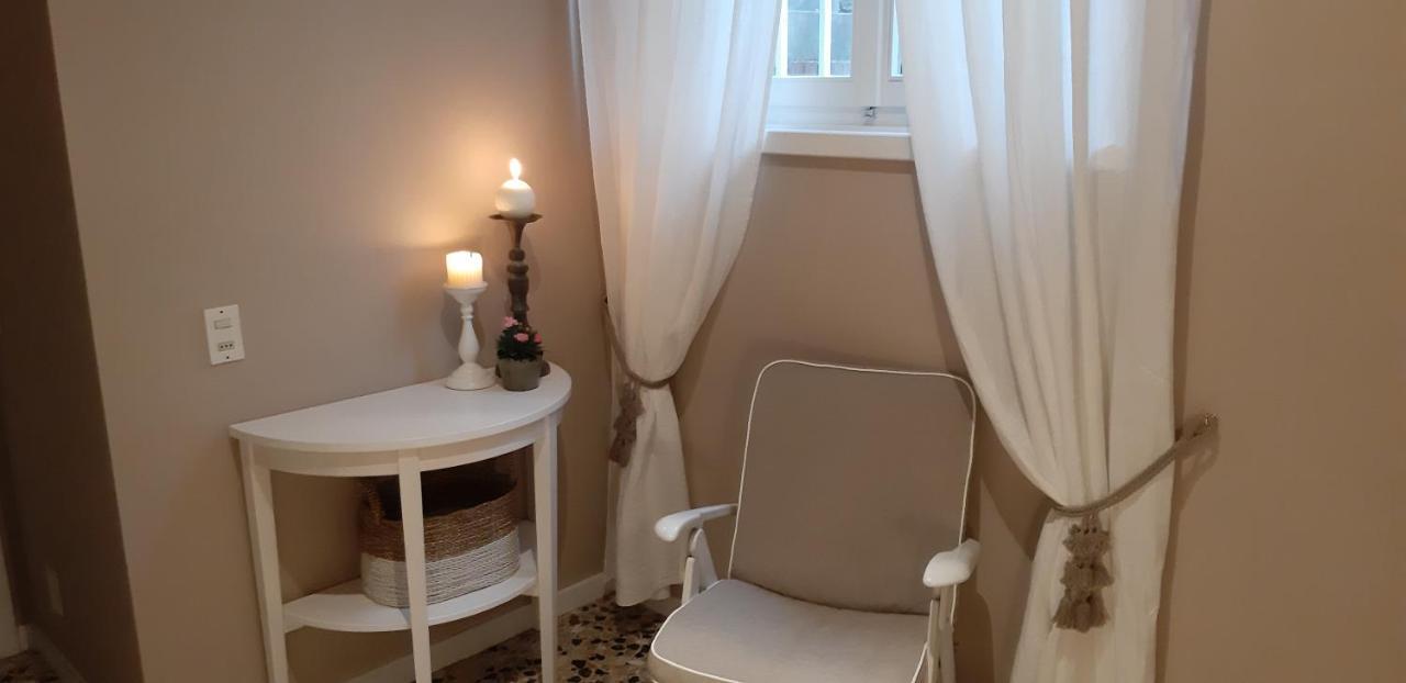 Villa Sul Lago Con Pontile Privato A Brenzone Sul Garda - Unique And Exclusive Exterior foto