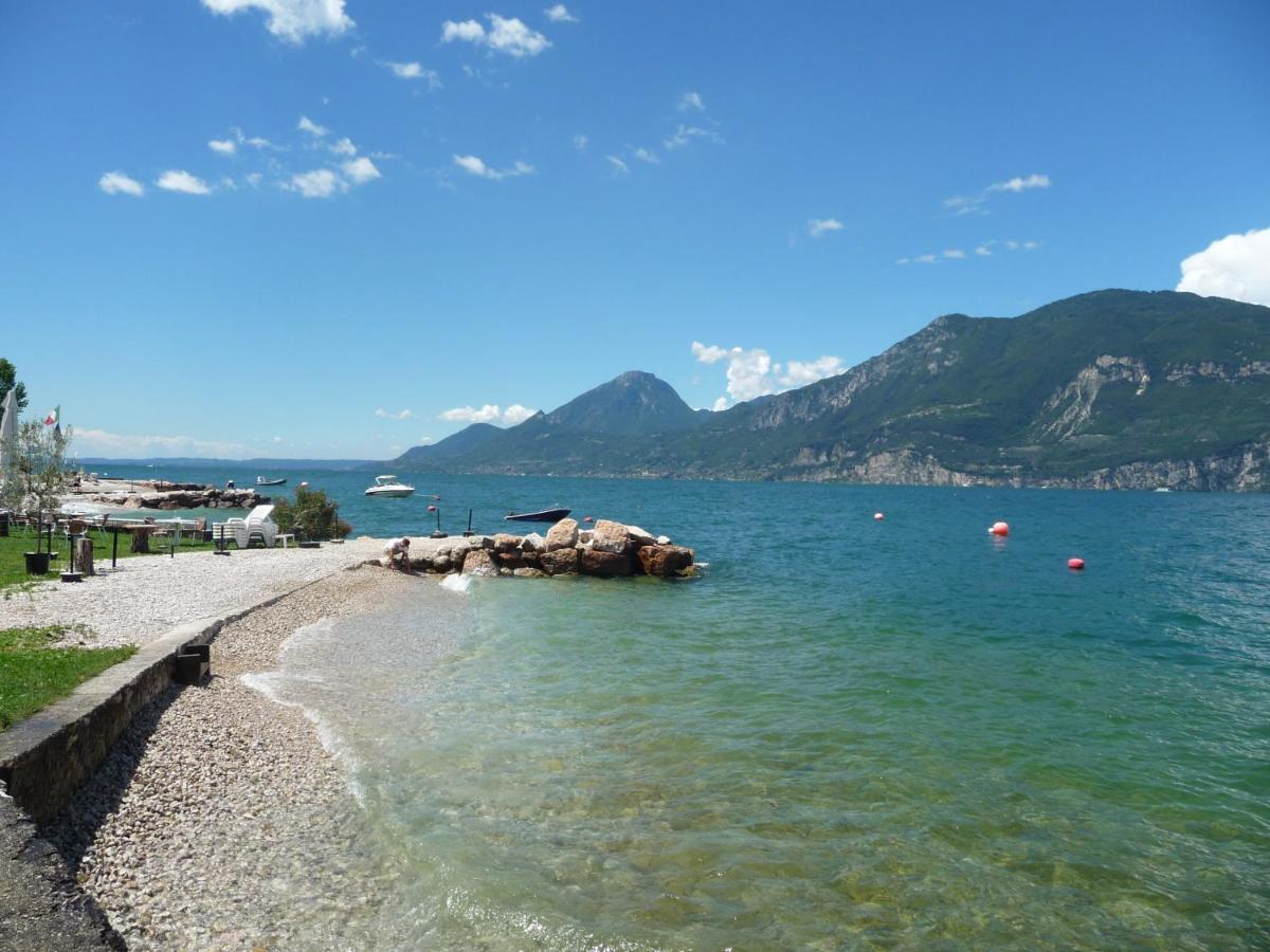 Villa Sul Lago Con Pontile Privato A Brenzone Sul Garda - Unique And Exclusive Exterior foto